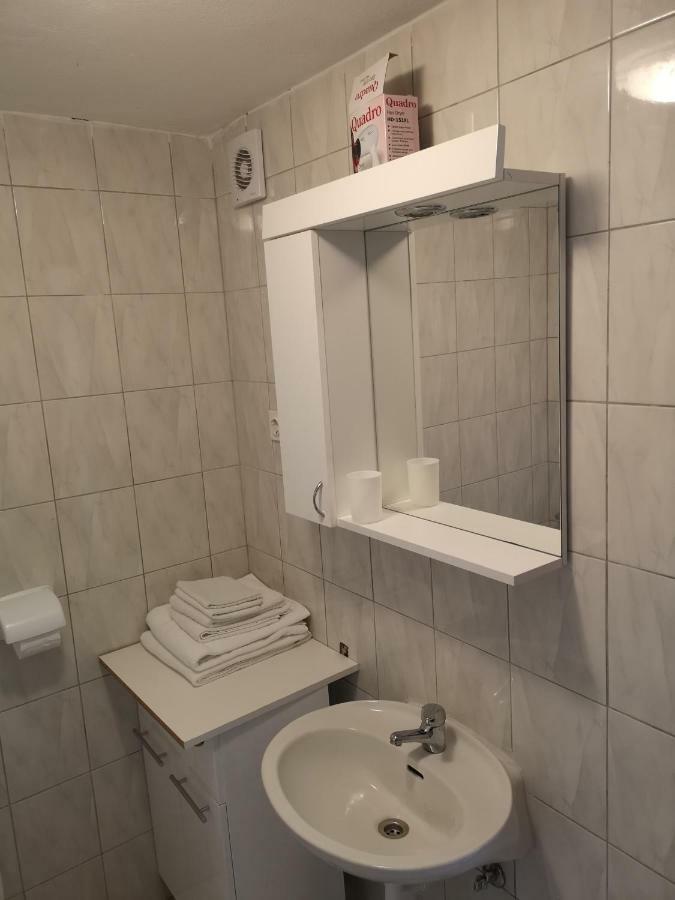 Rooms & Apartment Hegic Zadar Exterior foto